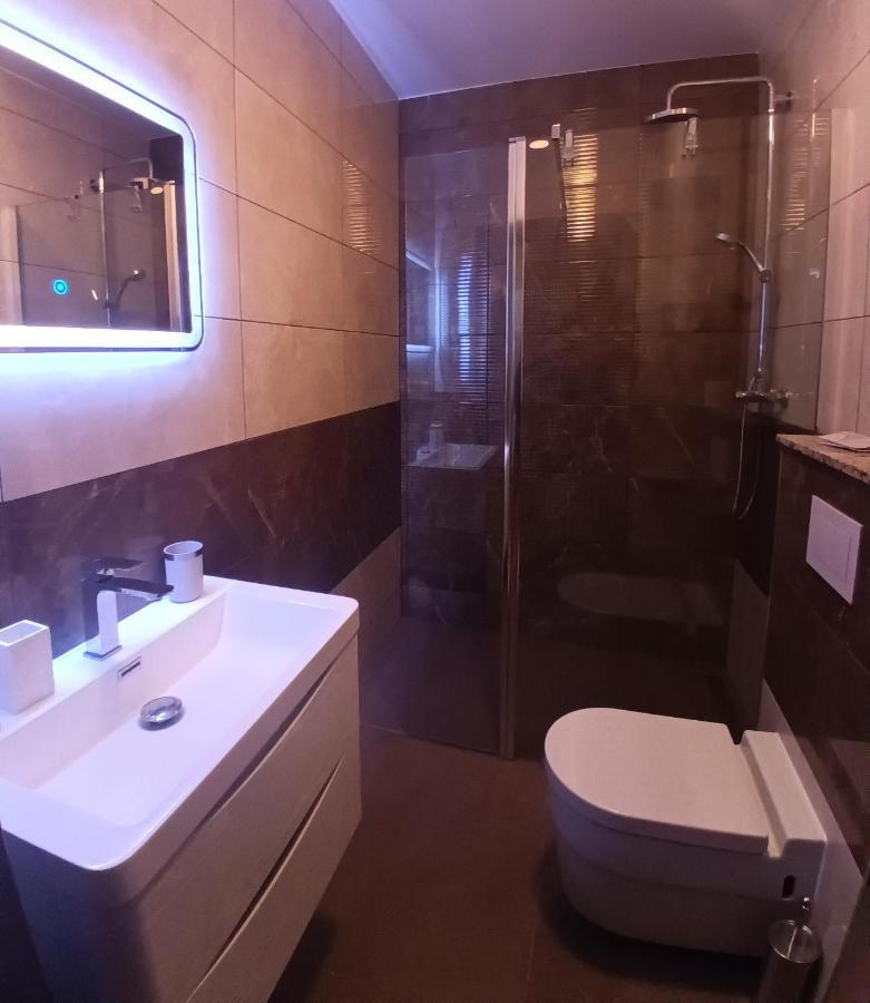 Searenity Pool Suite - Seafront Krmpote-Vodice Buitenkant foto